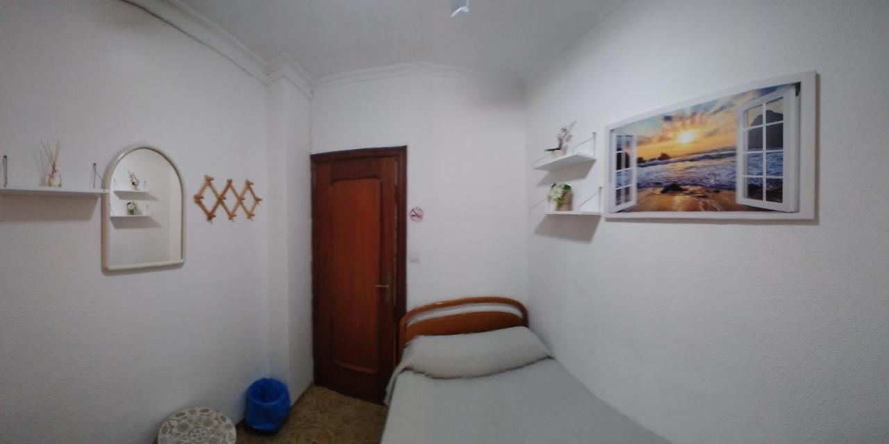 Cozy Single Room Mercado Central Alicante Bagian luar foto