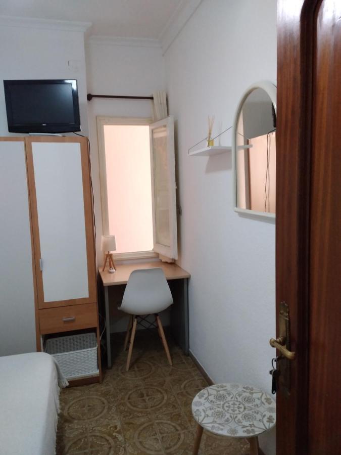 Cozy Single Room Mercado Central Alicante Bagian luar foto